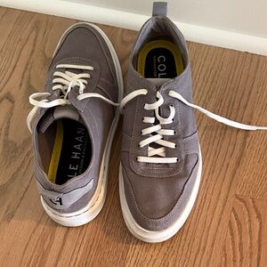Cole Haan Men's Gray and White Sneakers